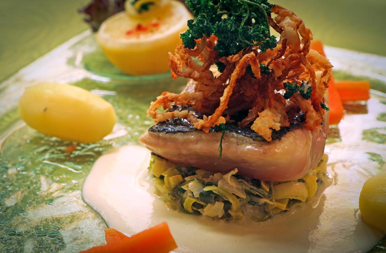 Logis Hotel Restaurant Hostellerie De L'Etoile Wasselonne Dış mekan fotoğraf